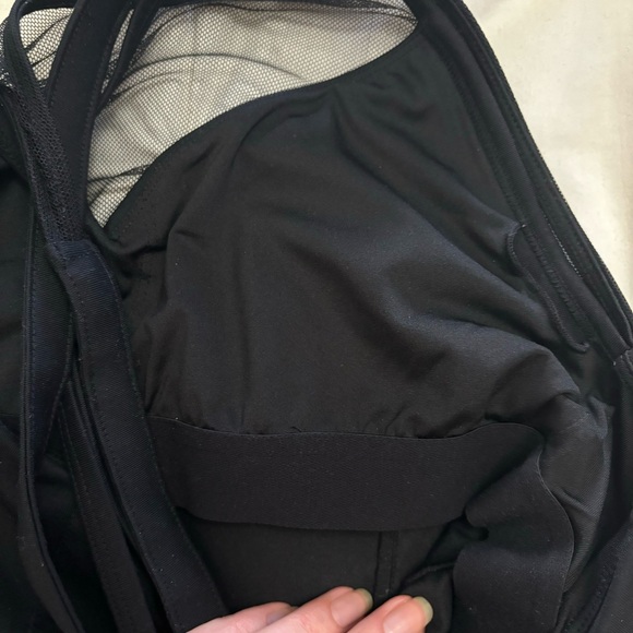 Alo Yoga Carmen Bra Tank EUC - Picture 11 of 16